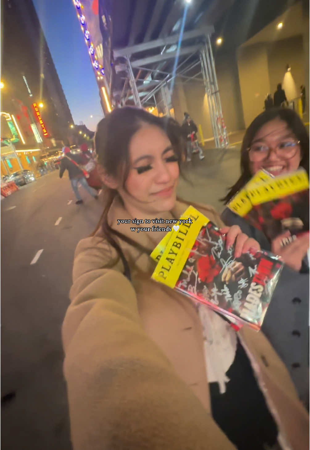 happy birthday to my fave nurse & fangirl buddy 🤍 @louise (we could be watching zayn together tn so here's a tb new york vlog instead) 🤣 #newyork #nyc #hadestown #brooklynflea #broadway #dumbo #corneliastreet #newyorkcity #CapCut 