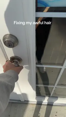 If I could go see @JENNY LEMUS | SC 🪩 once a week just to wash my hair, I would. 