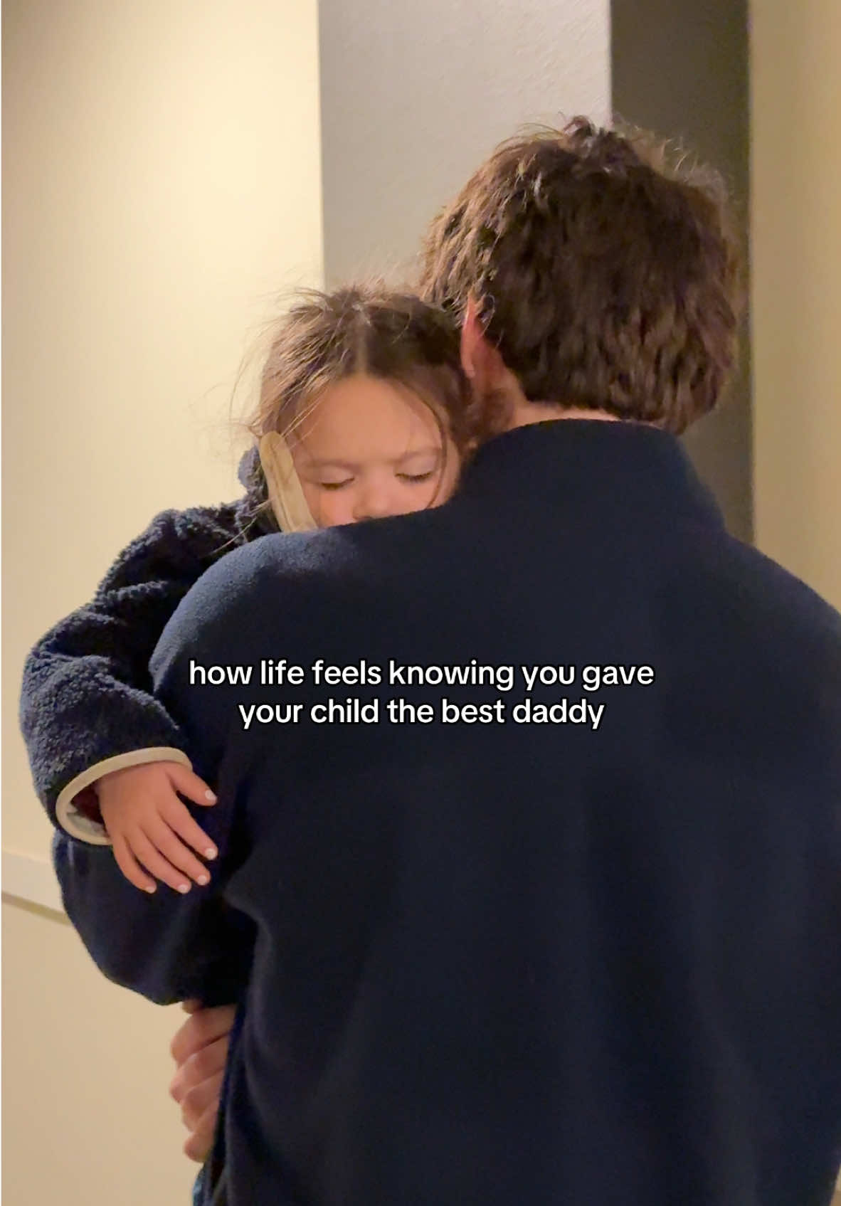 i’m so excited for her to grow up with him. he’s such a gem of a human 🤍 #trend #dadsoftiktok #dadanddaughter #dadgoals #humandgoals #marriagetok #marriedlife #marriedtomybestfriend #toddlerparents #parentsoftiktok 