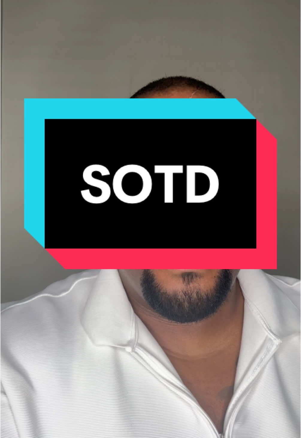 Let’s cause drama with wearing oud to the office! The smell is divine the moisture DIVINE! I could never have achieved this without @swissarabianperfumes @Royal Alchemyst Body Oils @laidhaircare  If you don’t have the oil or body balm WHAT ARE YALL DOING???