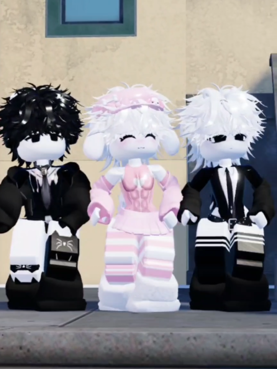 🔥 . . . #robloxfypシ #paratiroblox #femboyroblox #rhdancestudio #robloxtiktok #rhdancestudio #femboyroblox #paratiroblox 