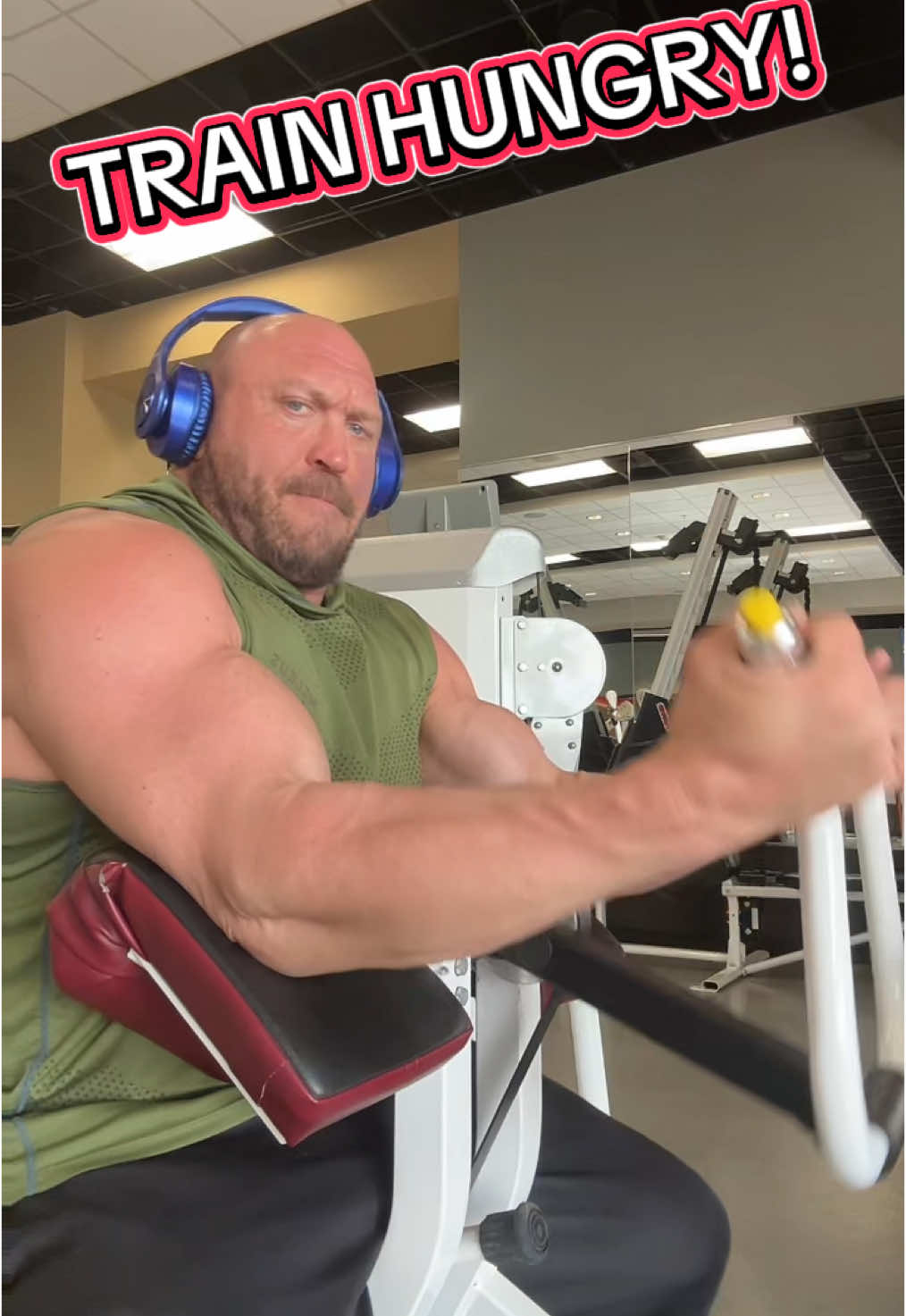 In a world that can be unstable and shaky, remain focused, stay locked in, and train hungry! Nothing can shake a relentless mindset. Keep pushing forward, stay consistent, and never stop feeding that hunger! @FeedMeMoreNutrition #Hungry #FeedMeMore #Ryback