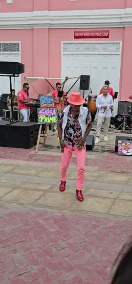 ¡Un verano en el Callao! #callao #callao_perú #badbunny #baileinolvidable #callaomonumental #salsa #callaoperu #