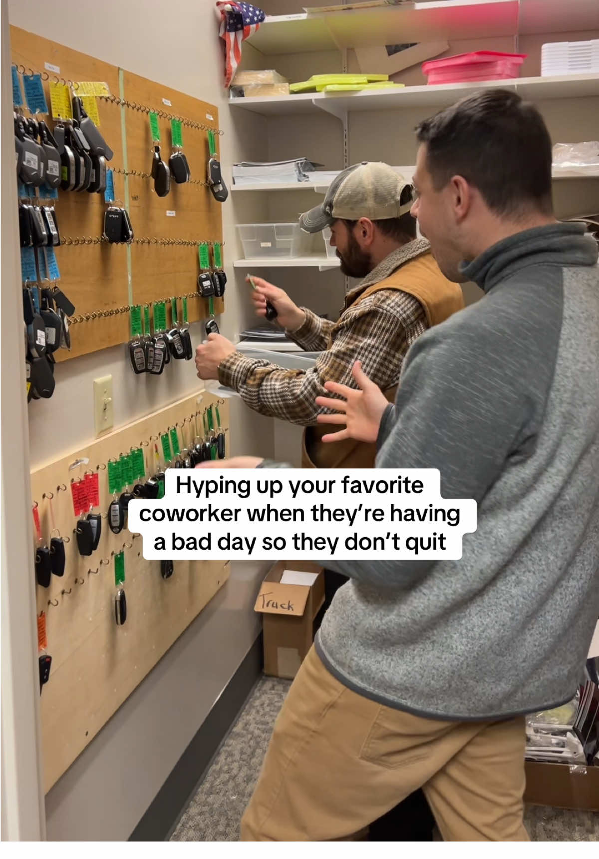 #carsales #dealership #jokes #saleshumor #gokyliego #coworkers 