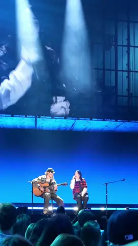 @BILLIE EILISH and @FINNEAS performing “WILDFLOWER” at FireAid LA Benefit Concert