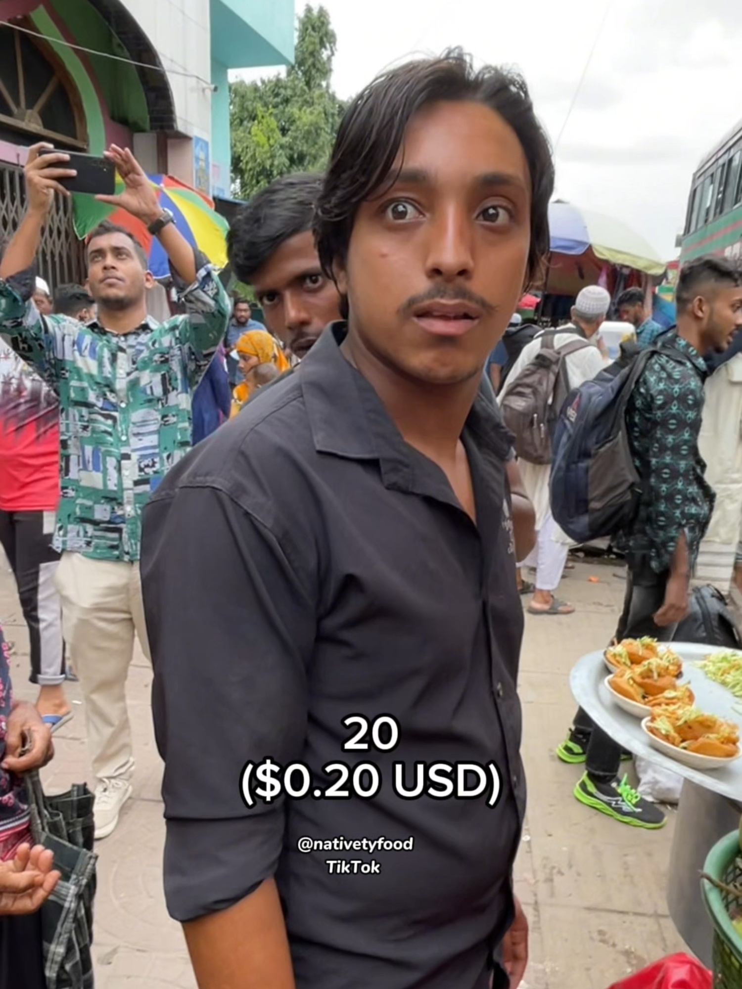 $0.20 snack 🥝 #streetfood #food #usa #foodreview