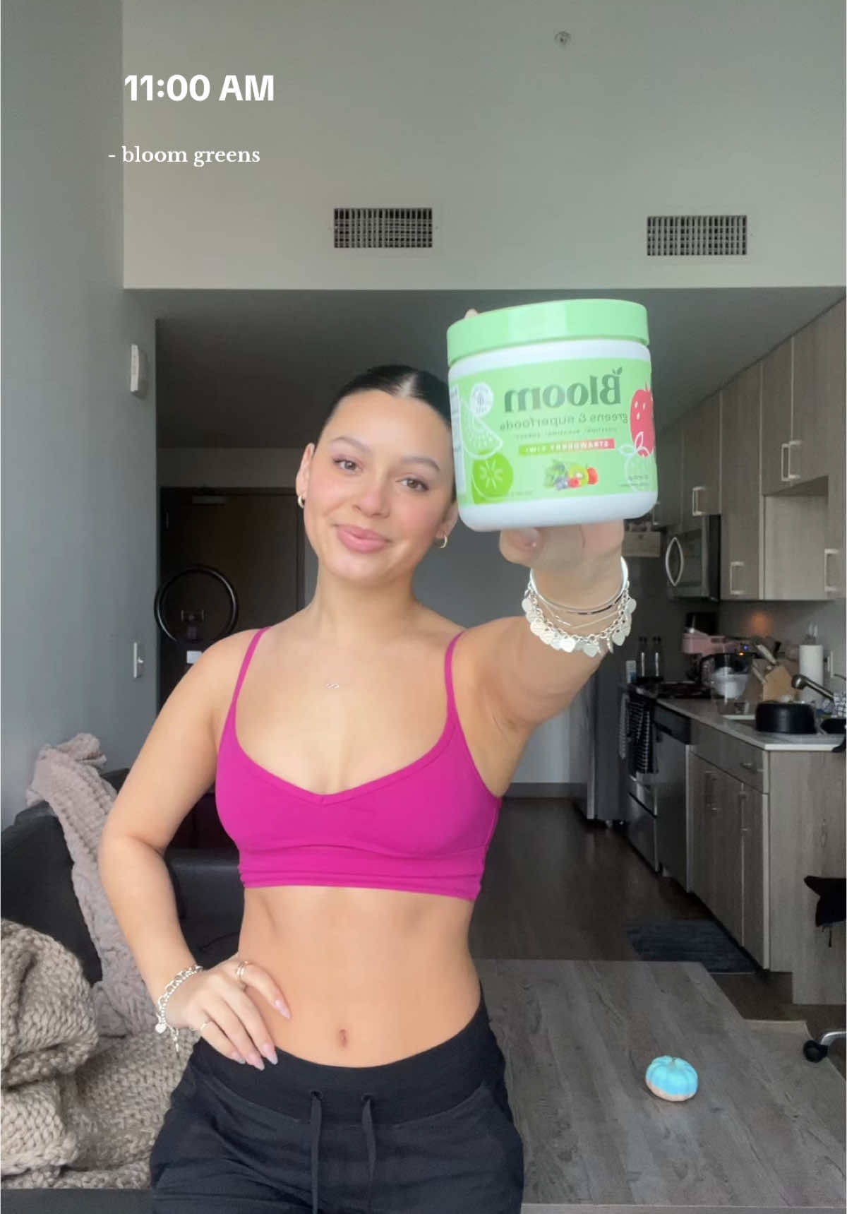 Bloom is having a 30% off sale on amazon, Jan 30-Feb 3, on ALL bloom products. I’m going to be stocked #bloompartner @Bloom Nutrition 