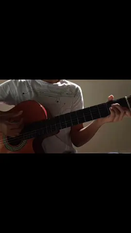 A responder a @asaph_santiago  Tocando Aliança dos Tribalistas em um clima bem aesthetic! 🎸✨🎶 Sinta a vibe dessa música incrível e aproveite cada acorde! 🌿🌅 #Aliança #Tribalistas #ViolãoAesthetic #MúsicaBrasileira #VibesBoas
