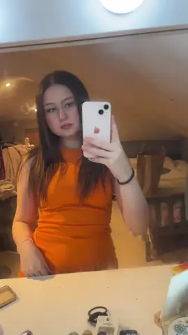 ⬇️#fyp #im21 #orangedress #fashion #makeup #grwm #party 