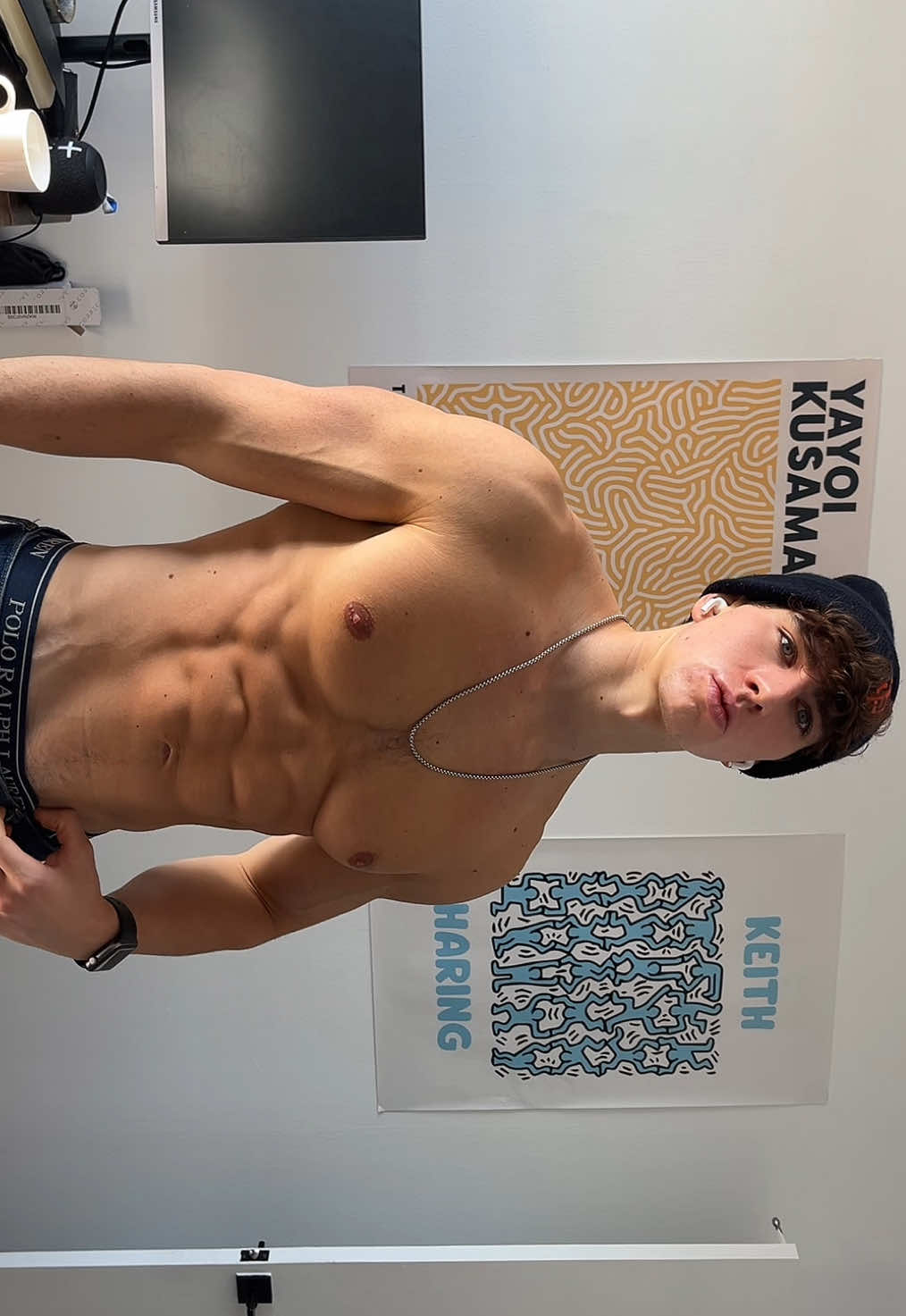 Dial in the diet, the physique will follow. What’s your biggest challenge with nutrition? #fyp #foryou #physique #bodybuilding #lean #shredded #weightloss #healthyeating #GymTok 