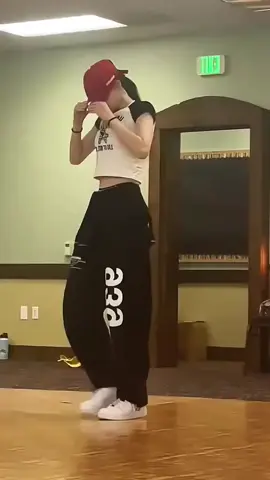 Bada Lee Illusion Choreography 🔥❤️‍🔥❤️‍🔥 #bada #badalee #badaleechoreography #fyp #foryoupage #fypシ゚ #foryou 