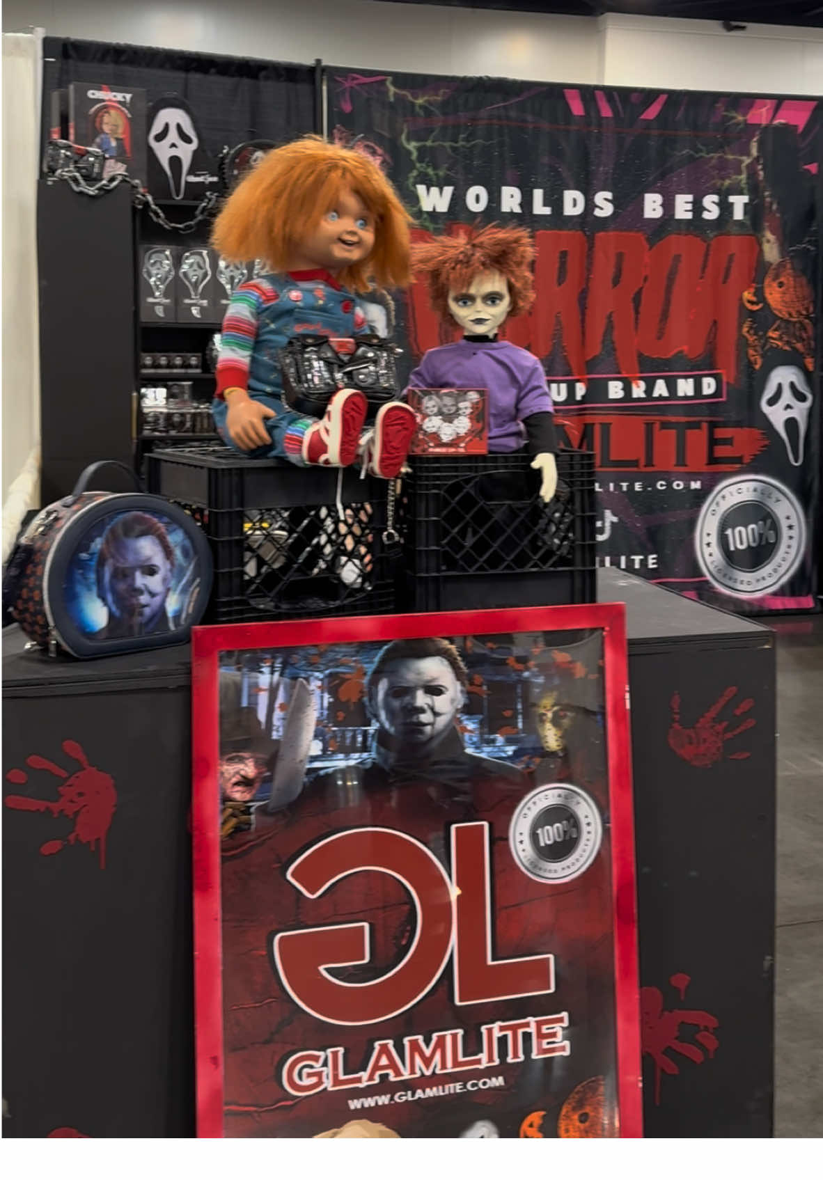 🚨Spooky Besties!! We are OFFICIALLY HERE AT @Creep I.E. Con 👻 Come shop our most popular officially licensed horror collections in person, as well as meet the Glamlite team! This convention is going to be one to remember 🔪