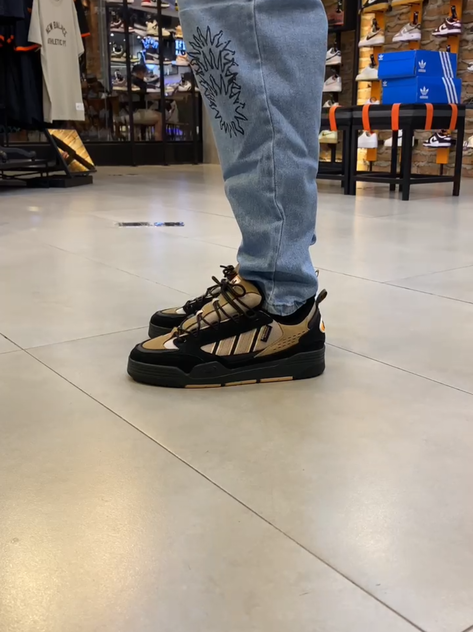 adi2000 família 🔥🔥 bauru, sp #bauru #adidas #adidasoriginals  #adidasbrasil #sneakers #sneakerhead #artwalk 