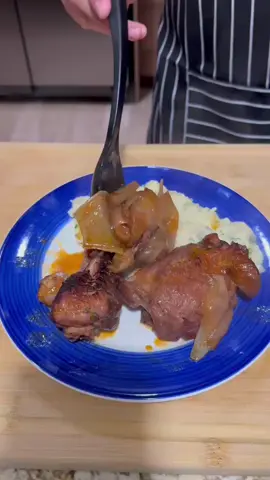 Coq au vin 🍗🍷#cooking #cookingathometiktoktv #Recipe #wine #asmr 