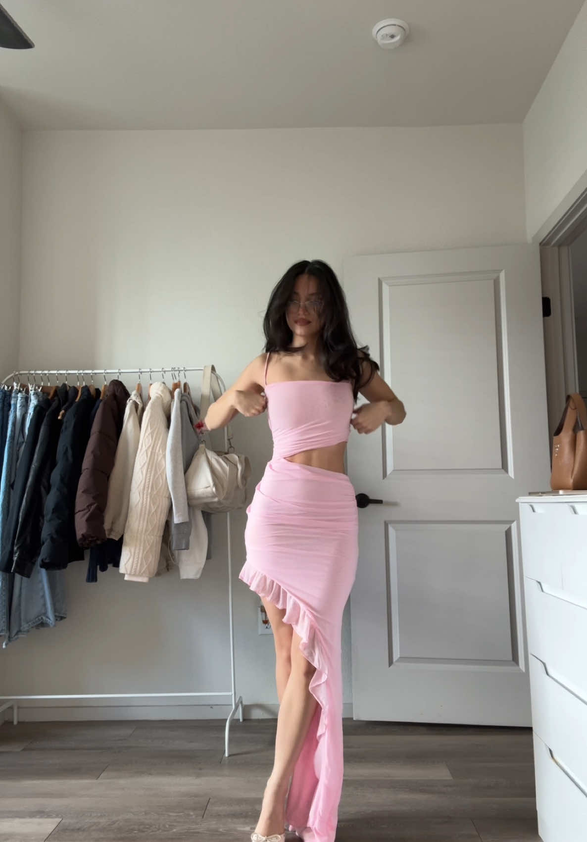 @White Fox Boutique NEVER MISSES 👏🏼👏🏼 this dress is soo pretty 🤍🤍 code anisiatt #outfitinspo #ValentinesDay #fyp 