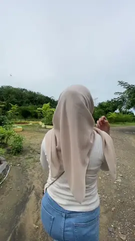 😜♥️💦#cewekgemoy #cewekpulen😋 #cewekcantik #bodygoalz #outfit #pyfツ 