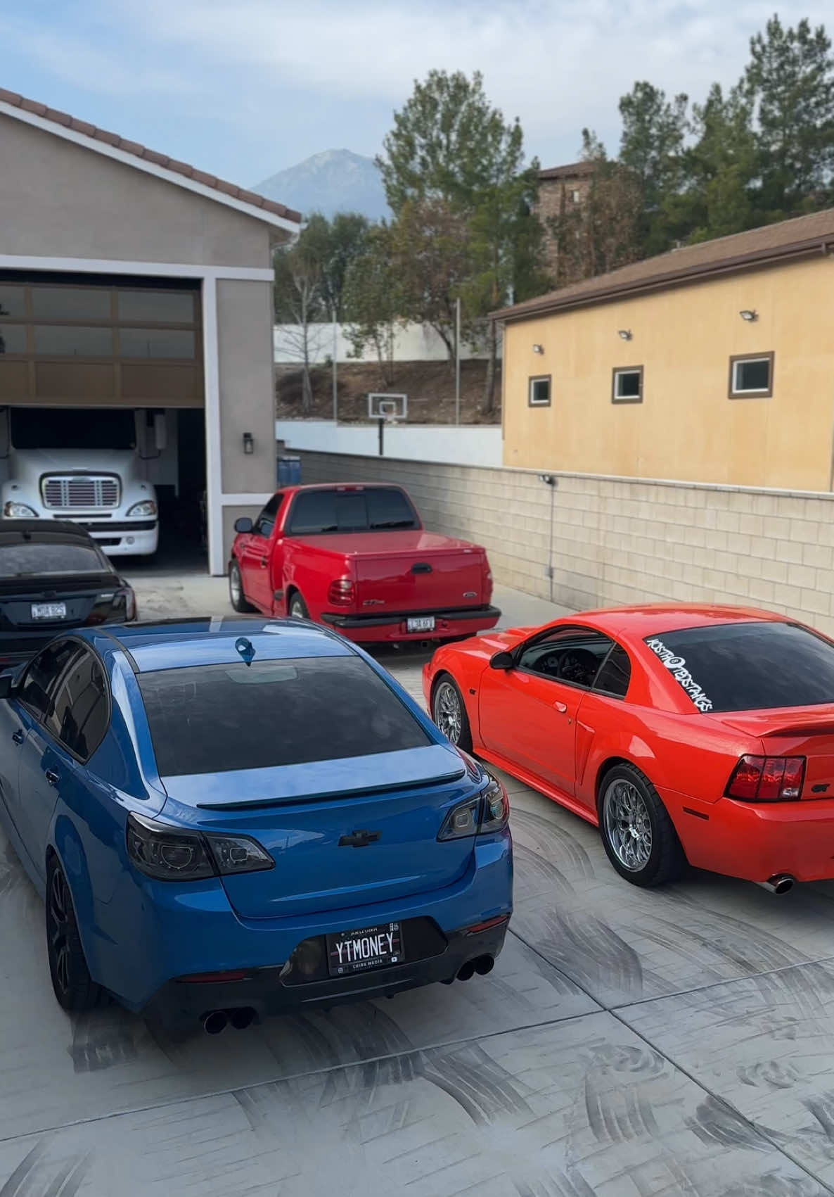 🦅 Rate this line-up #chevyss #fordlightning #ct5vblackwing #newedgemustang #carsoftiktok #fyp 