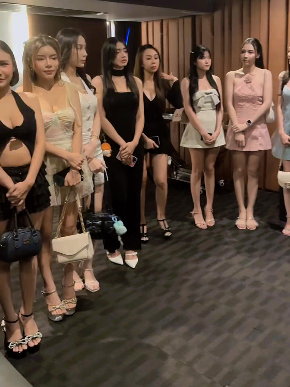 #thailand #nightclub #ktv 