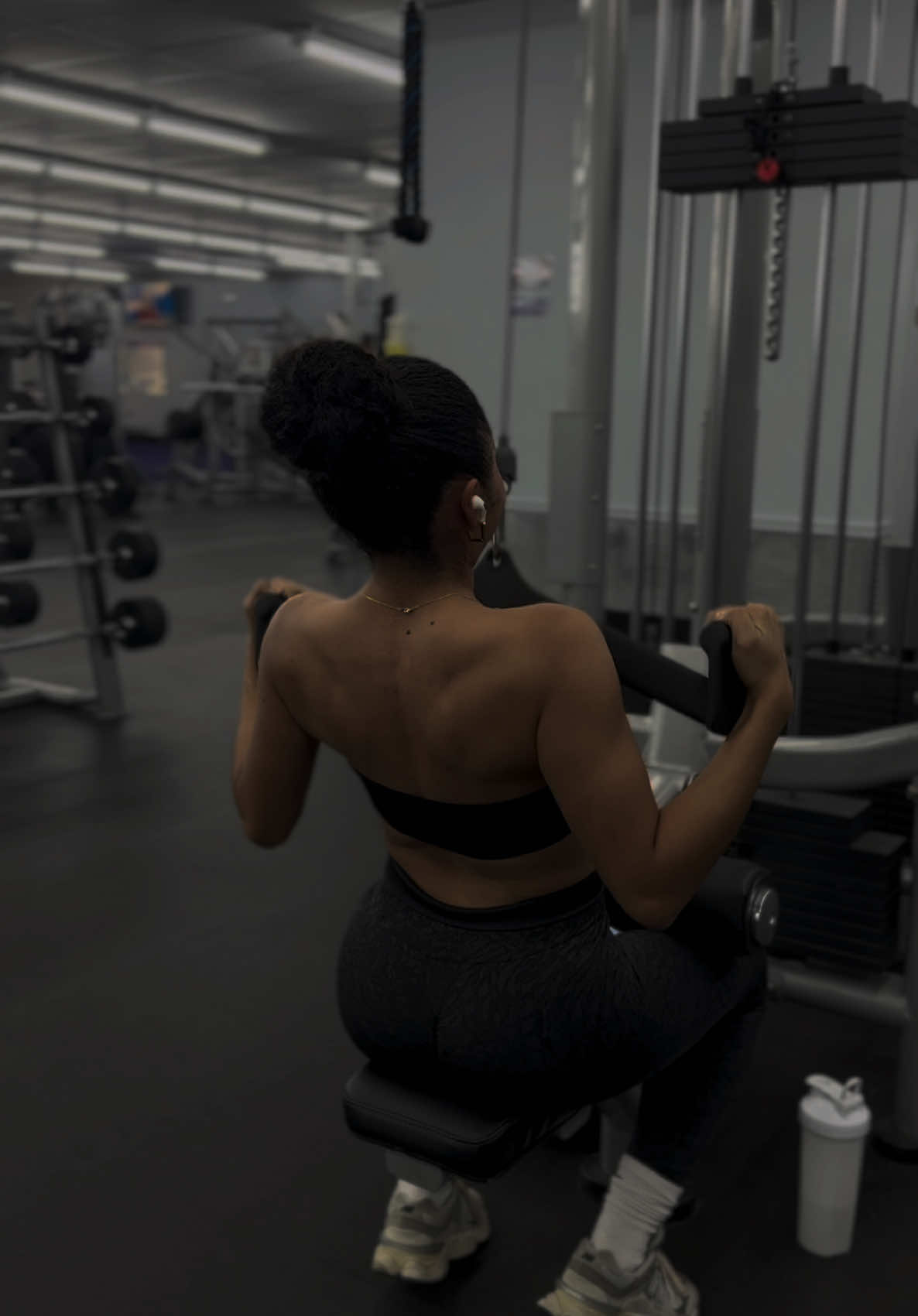 #back #backworkout #shredded #gymmotivation #fypシ #foryoupage #backgains 