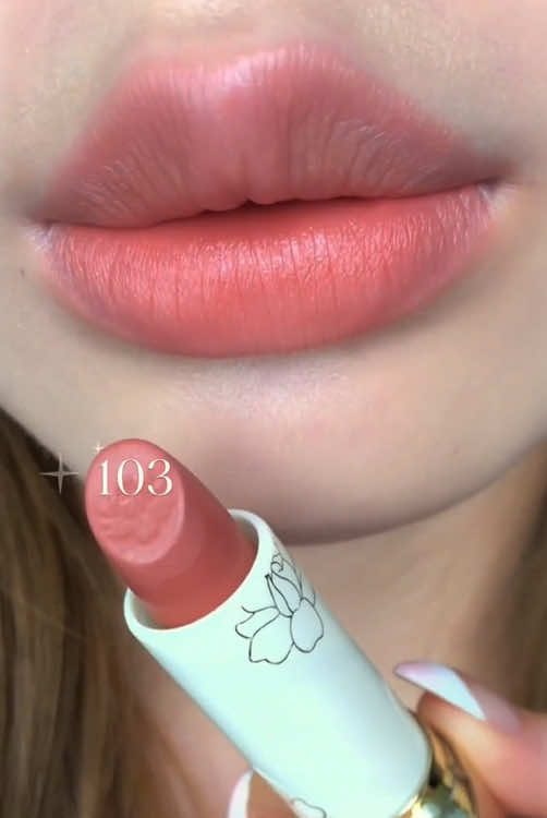 Focallure Natural #JasmineMeetsRose Matte Lipstick – Rich pigment, long-lasting wear, and a smooth, non-clumping texture. #focallure #focallureph #lipstick #liptint #lippie #BeautyTok #mattelipstick #transferproof