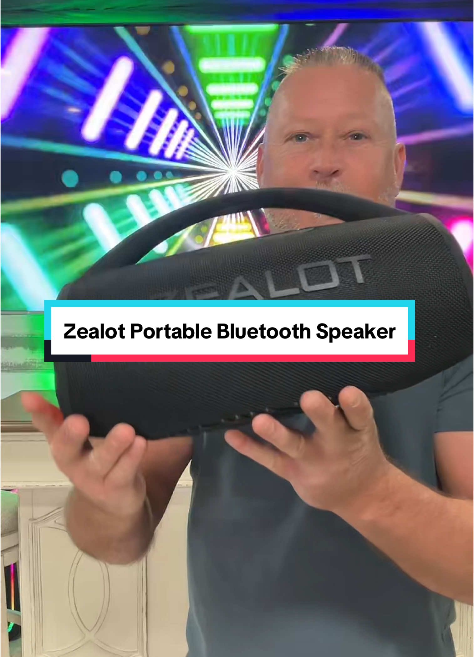 #bluetooth #speaker #waterproof #superbass #tiktokshop 