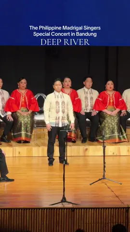 #deepriver with a deep voice 👌 @Bandung Choral Society #philippinemadrigalsingers ##thephilippinemadrigalsingers #madz #choir 
