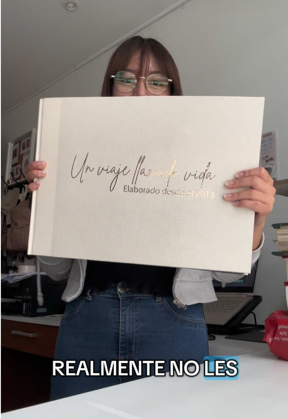 El pedido más pesado en la historia de Aesthete ✨🥰  Dos álbumes de fotos hechos a mano, realmente los amé aunque fue un trabajo realmente desafiante 😍 #encuadernacion #artesanal #albumes #album #recuerdos #quito #ecuador 