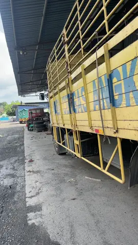 Masih parking lg ni 🤣🤣🤣