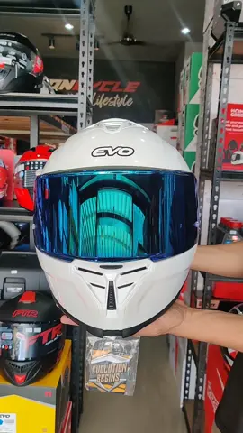🔥𝐄𝐕𝐎 𝐒𝐑-𝟎𝟗 | 𝐌𝐎𝐍𝐎🔥 Full Face Helmet Features: • ECE (European Standard) & ICC Certified  • Dual Visor Technology • Dura-flex washable foam set • Aerodynamic vents • Smoke/Non Revo lens with free clear lens 📍 Shop Address: 𝐋𝐘𝐍𝐃𝐄𝐑𝐒𝐎𝐍 𝐀𝐑𝐂𝐀𝐃𝐄, 𝐌𝐚𝐡𝐚𝐫𝐥𝐢𝐤𝐚 𝐇𝐢𝐠𝐡𝐰𝐚𝐲, 𝐒𝐚𝐧 𝐏𝐚𝐛𝐥𝐨 𝐂𝐢𝐭𝐲, 𝐋𝐚𝐠𝐮𝐧𝐚 🗺 𝐆𝐨𝐨𝐠𝐥𝐞 𝐦𝐚𝐩𝐬 𝐚𝐧𝐝 𝐖𝐚𝐳𝐞: 𝐌𝐨𝐨𝐧𝐂𝐲𝐜𝐥𝐞 𝐌𝐨𝐭𝐨𝐬𝐡𝐨𝐩 🕰 𝐎𝐏𝐄𝐑𝐀𝐓𝐈𝐍𝐆 𝐇𝐎𝐔𝐑𝐒:  𝟏𝟎:𝟎𝟎 𝐚.𝐦. - 𝟕:𝟎𝟎 𝐩.𝐦. (𝐌𝐨𝐧𝐝𝐚𝐲-𝐓𝐡𝐮𝐫𝐬𝐝𝐚𝐲)  𝟏𝟎:𝟎𝟎 𝐚.𝐦. - 𝟖:𝟎𝟎 𝐩.𝐦. (𝐅𝐫𝐢𝐝𝐚𝐲 & 𝐒𝐚𝐭𝐮𝐫𝐝𝐚𝐲)  𝟏:𝟎𝟎 𝐩.𝐦. - 𝟕:𝟎𝟎 𝐩.𝐦. (𝐒𝐮𝐧𝐝𝐚𝐲𝐬) #EvolutionOfPerformance #EVOlutionNeverStops #EVOhelmetphilippines #SR09 #MoonCycleMoto #LagunaHelmets #LagunaMotoGear #EVOHelmets #EVOHelmetsLaguna