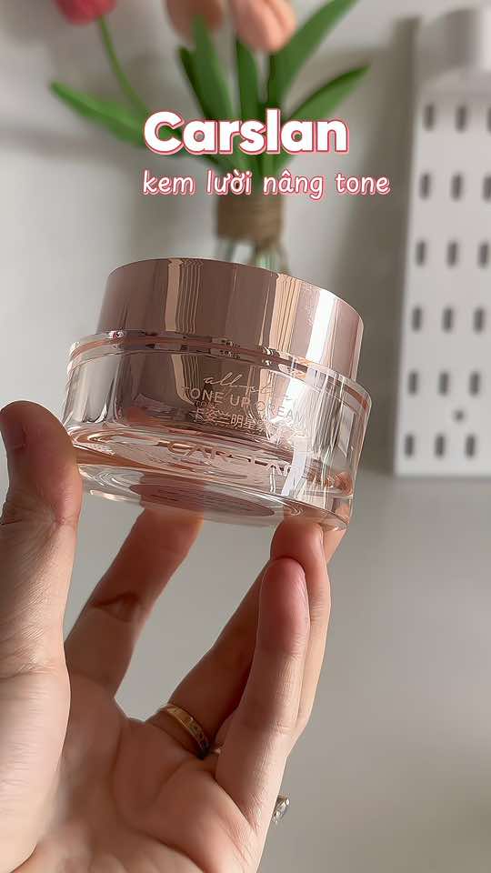 chân ái cho bà nào lười nhưng vẫn muốn xinh - kem lười nâng tone của nhà Carslan #hongugc #xuhuongtiktok #carslan 