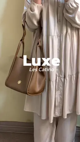 Hallooo happy bgt punya tas terbaru dari @Les Catino Queen @Les Catino Deluxe cantik cocok untuk disemua outfit kaliaan💗 #lescatino #luxebags #shoulderbag #handbag 