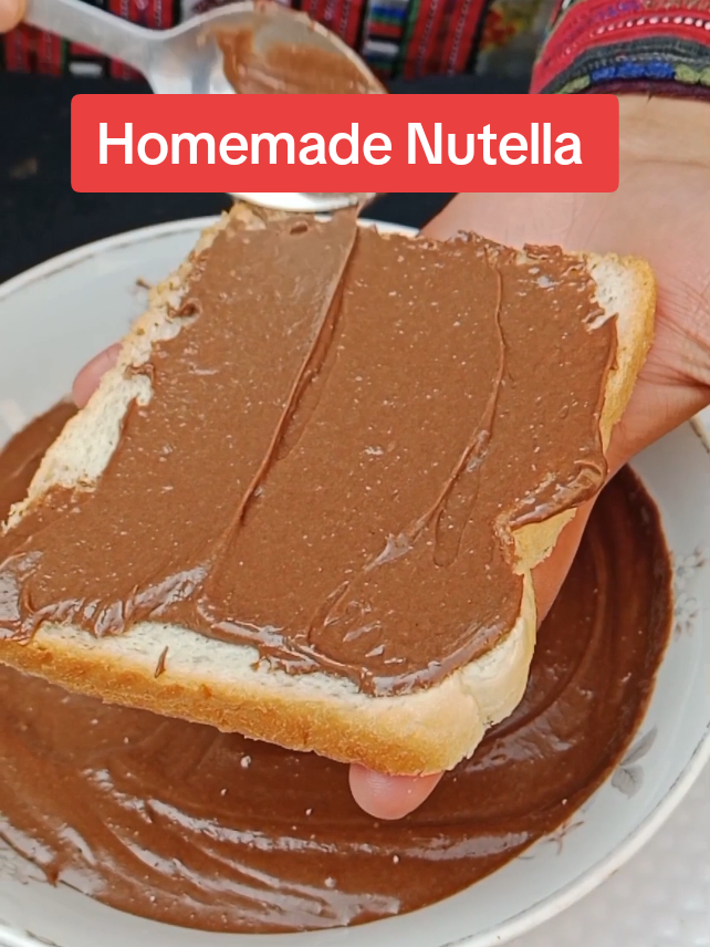 Homemade Nutella Recipe | Nutella Banana Ka Tarika  My Instagram Account (crispybook4) #nutella #nutellarecipes #EasyRecipe #foryoupage #crispybook #homemadenutella #Uk 
