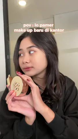 meja sebelah ngelirik karna make up aku on point😎😍😍❤️ #makeup #ssyourmakeup #shellasaukia #ssskin #fyp