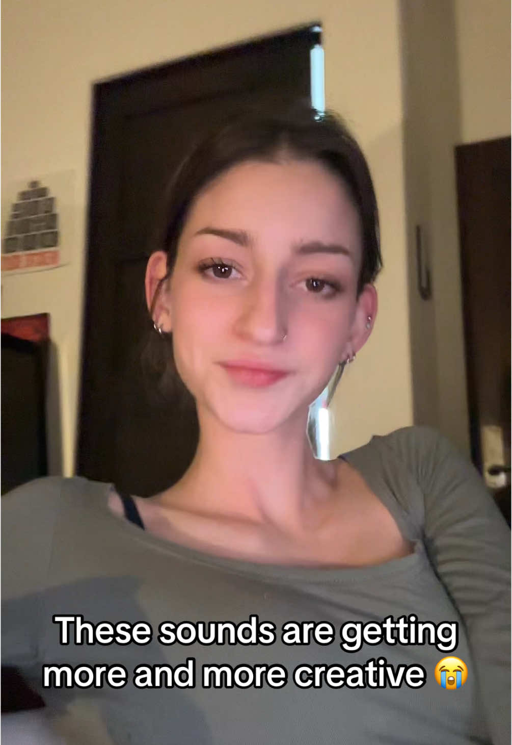 LIKE HELP WHAT #audios #ai #fyp #sounds #funnyvideo #viralvideo #billieeilish #gordonramsay #hellskitchen #comedyvideo 