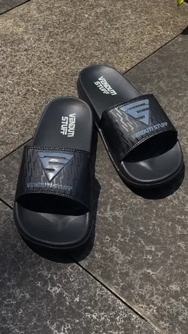 Sandal venduti stuff logo timbul embos original #sandalpria #sandalsloppria #sandalwanita #sandalwanitamurah #wibgajian #fyp 