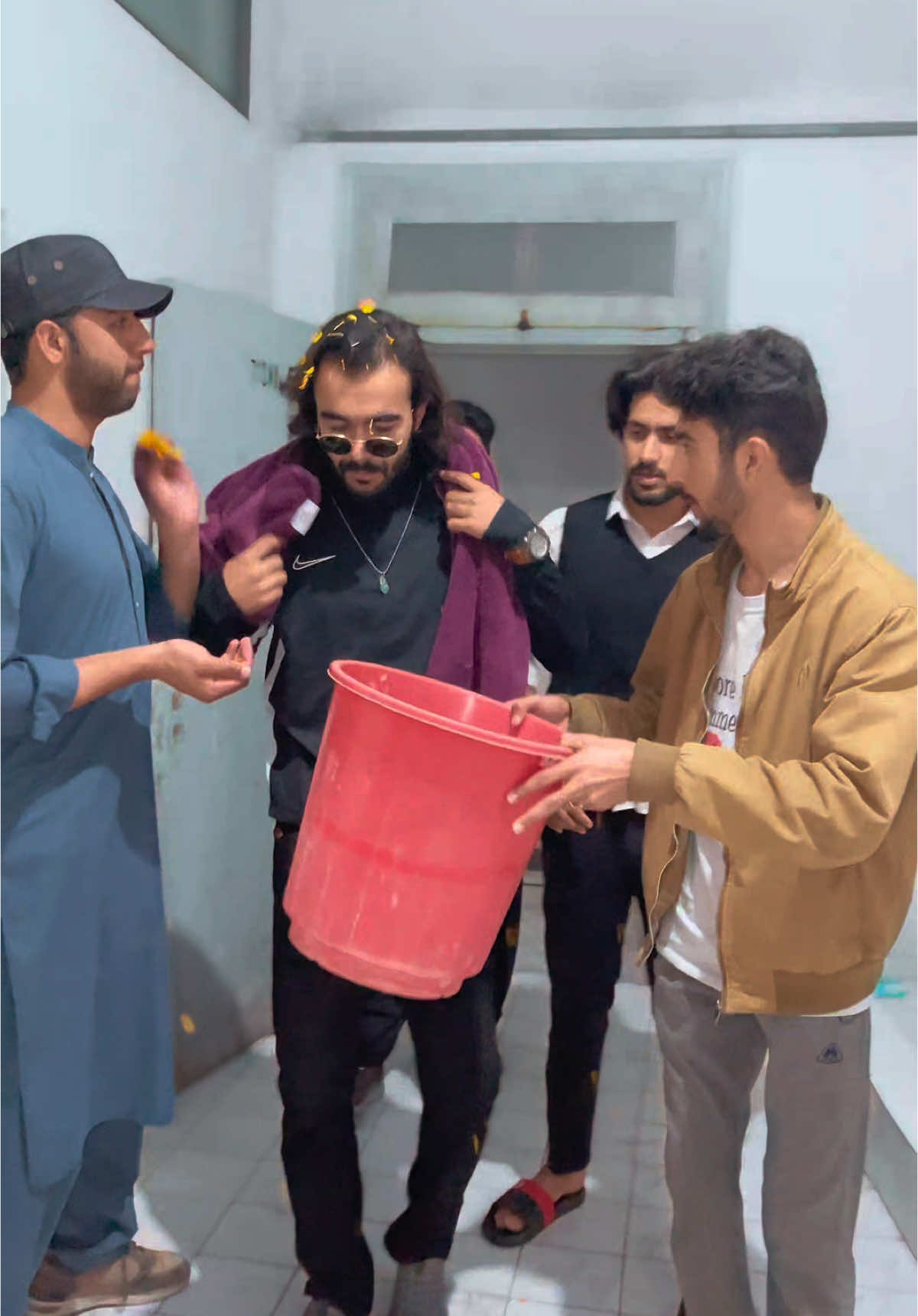 Khpl desi margare wrta mention ky🙈😂#foryou#foryourpage#standwithkashmir 