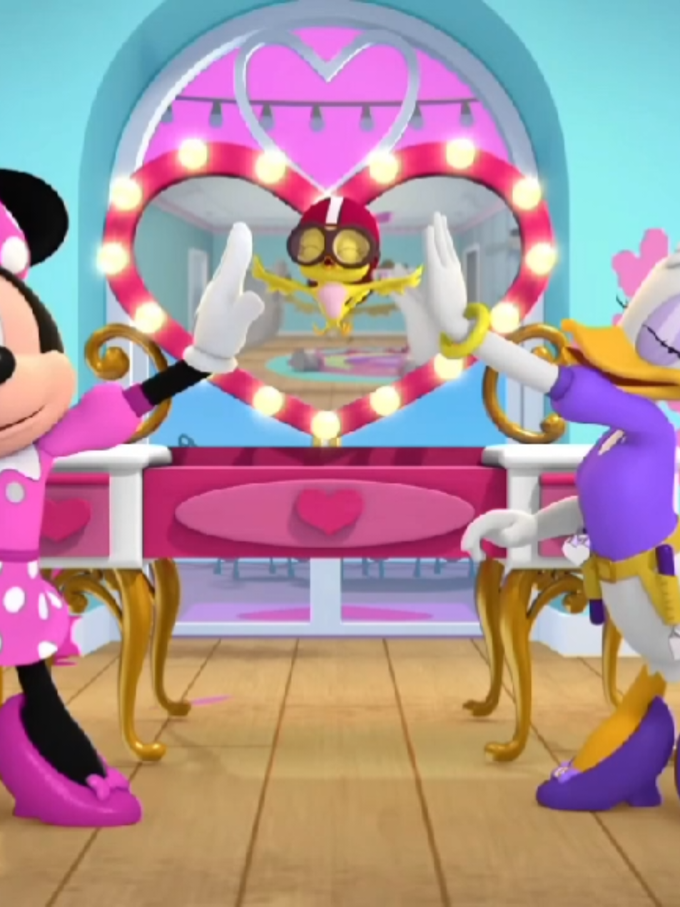 #childhood #disneyjunior #minniemouse #minniebowtoons #daisyduck Minnie's Bow Toons Party Palace Pals: Minnie's Do-It-Yourselfers Full Episodes.