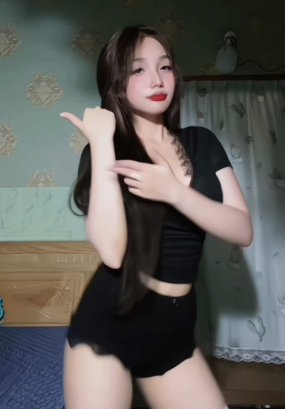 Dáng đẹp nhờ chị @Ánh Hồng Cenly  #anhhongcenly