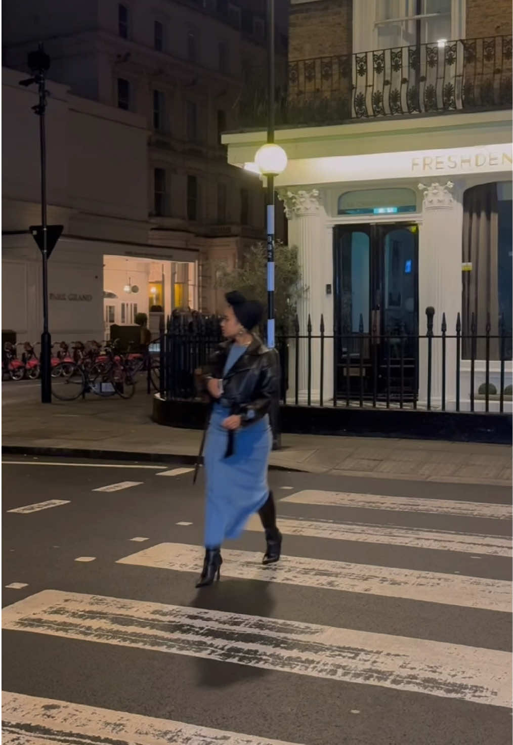 𝖧𝗂 𝖥𝖾𝖻, 𝖧𝗈𝗐 𝖺𝗋𝖾 𝗒𝗈𝗎? 🤎 • • #fashion #outfitideas #OOTD @prettylittlething @asos 