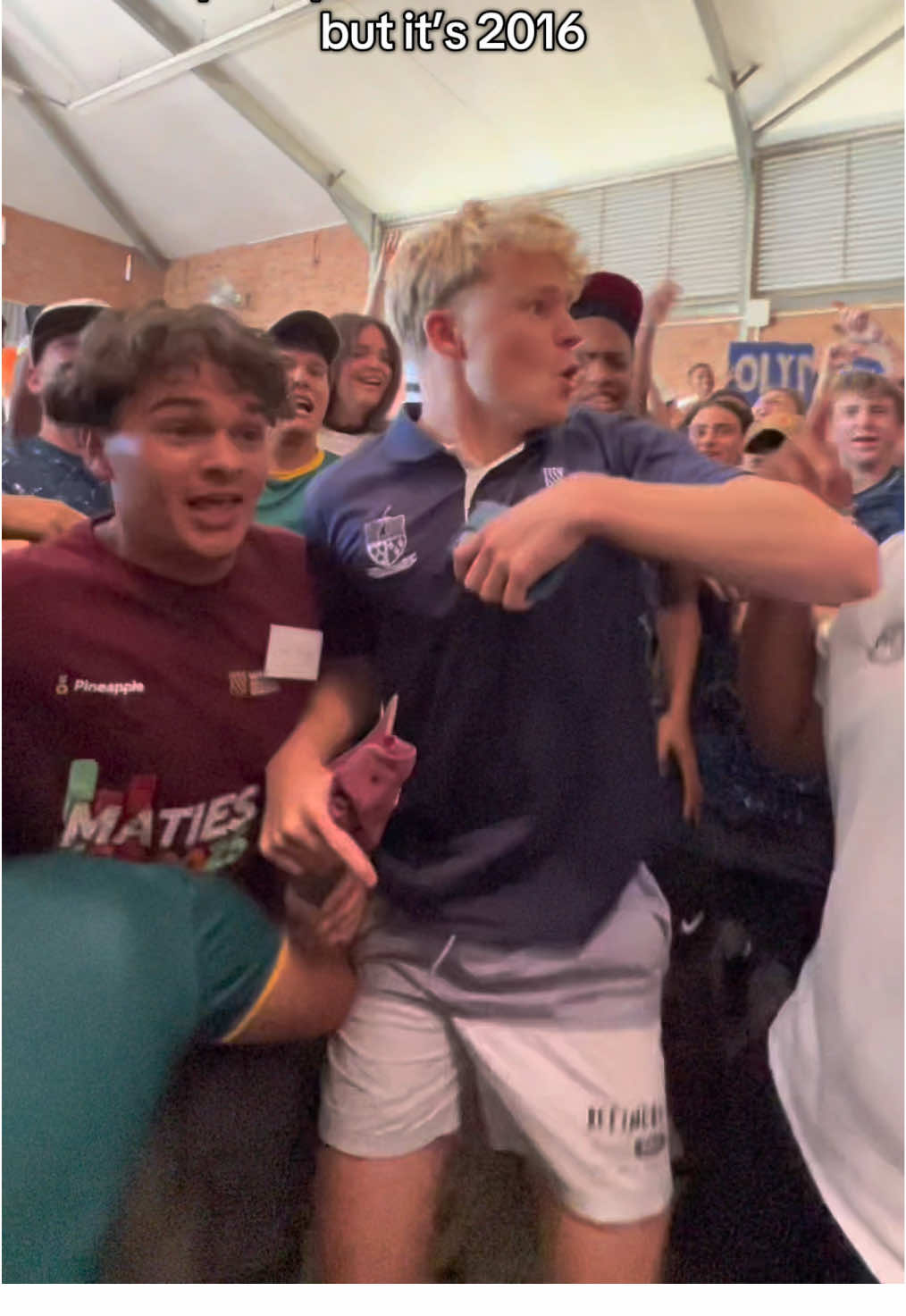 happens every time #mannequinchallenge #2016 #concert 