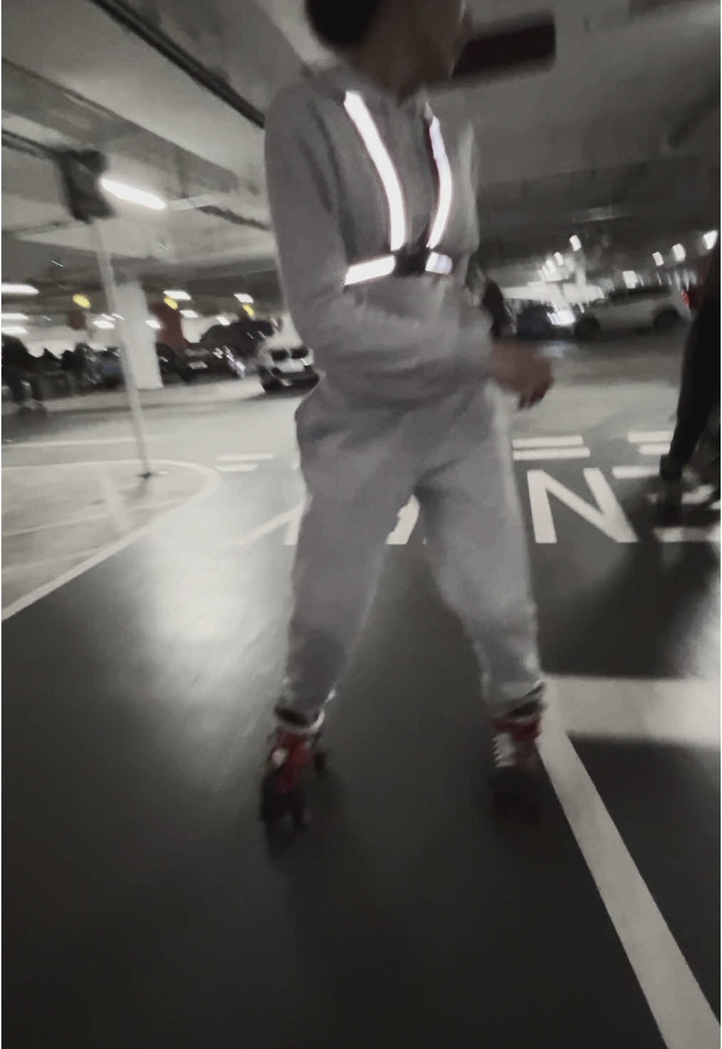 Lil slow lap on slippery floor #skatingtiktok #londonskaters #skatersoftiktok #viral #fyp #foryou #trendingtiktok #rollerskating #rollerskates #relatable #fypシ゚ #ldnskatescene #skating #myworld #blackpeopleskatinginlondonseries 