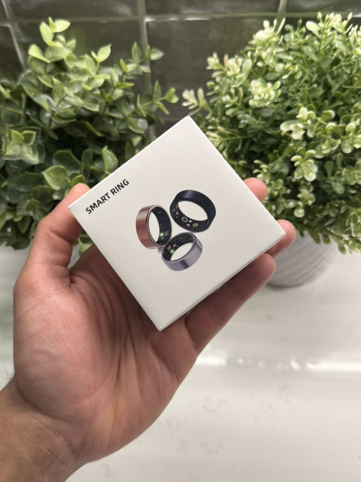 This smart ring can help track your heart rate, oxygen, sleep and all your steps! #smartring #tiktokmademebuyit #spotlight 