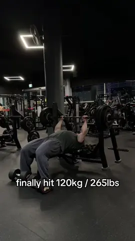 3 plates when my shoulder is healed #GymTok #gym #jim #zyzz #mikementzer #tren #natty #aesthetic #gymbro #gymrat #fyp #foryoupage #sigma #grindset #grind #sigmagrindset #bodybuilding #bodybuilder #mattdylan #girl 