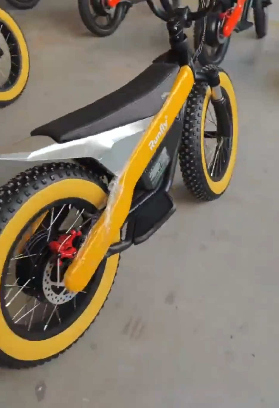Kids dirt bicycle e bike #kids #electrickidsbikes #miniebike #minibike #minibikes #minidirtbike 