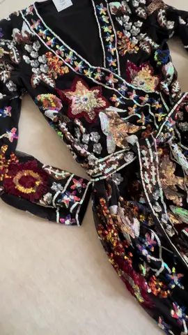 متوفرة بالموقع ، الطلب خلال ٦ ساعات يوصلكم و خلال ٥ ايام خارج الكويت 