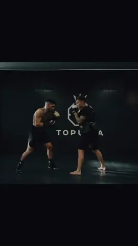 Ilia Topuria intense training 🇪🇸🔥 #topuria #ilia #iliatopuria #UFC #mma #box #boxing #fyp #champion #champ 