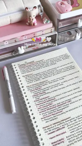 The key to clear and structured notes 📝🔑 #studytok #studyingtips #studytokaesthetic #studywithme #uni #unilife #studymotivation #takenotes #aesthetic #takenoteswithme #unistudent #studying #classsco #key #hacks #studyhacks 