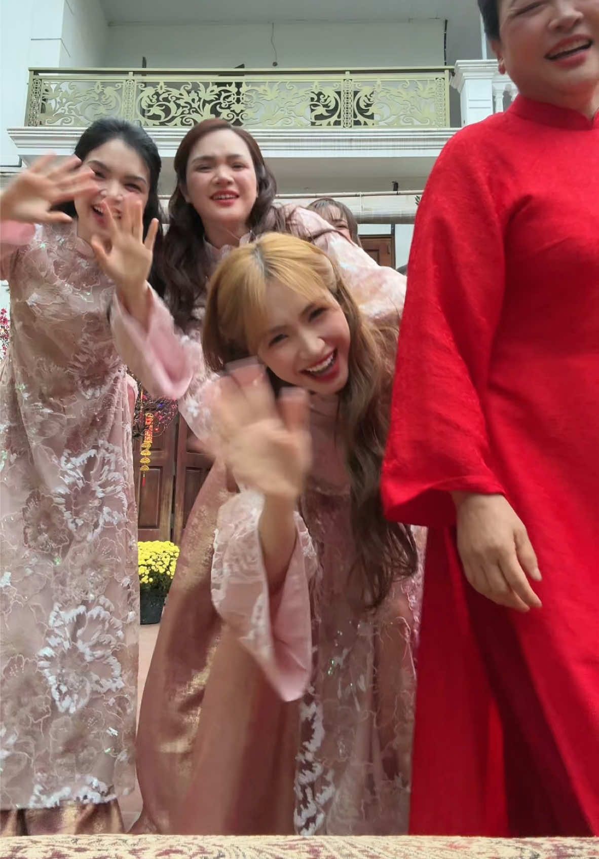 4 nàng vịt dời của mẹ kakakaka 😂😂😂