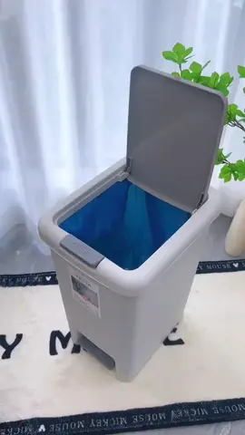 2way opening Garbage bin  200+ Only Ang ganda ng basurahan na to mga mi! Napaka aesthetic #garbagebin  #trashcan  #trashbin  #basurahan  #trashcanwithlid  #trashcanwithcover  #aesthetichomefinds  #aesthetictrashcan  #aesthetic #tiktokfinds #TikTokShop  #fyp 