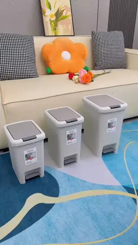 2way opening Garbage bin  200+ Only Ang ganda ng basurahan na to mga mi! Napaka aesthetic #garbagebin  #trashcan  #trashbin  #basurahan  #trashcanwithlid  #trashcanwithcover  #aesthetichomefinds  #aesthetictrashcan  #aesthetic #tiktokfinds #TikTokShop  #fyp 